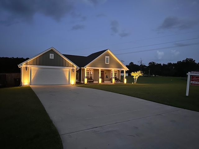 1562 Oloh Rd., Sumrall, MS 39482