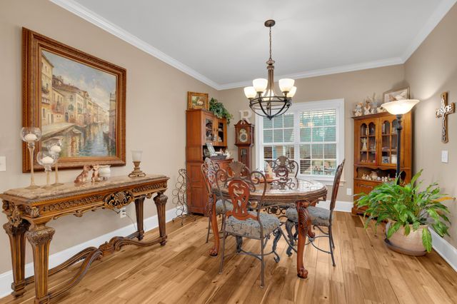 5765 Spring Creek Rd, Tullahoma, TN 37388
