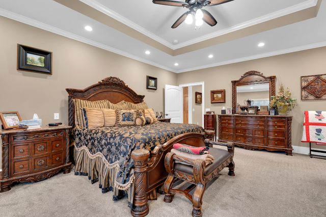 5765 Spring Creek Rd, Tullahoma, TN 37388