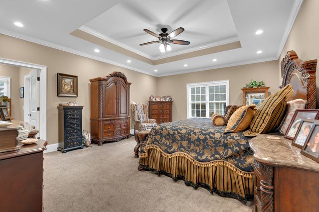 5765 Spring Creek Rd, Tullahoma, TN 37388