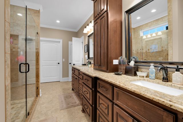 5765 Spring Creek Rd, Tullahoma, TN 37388
