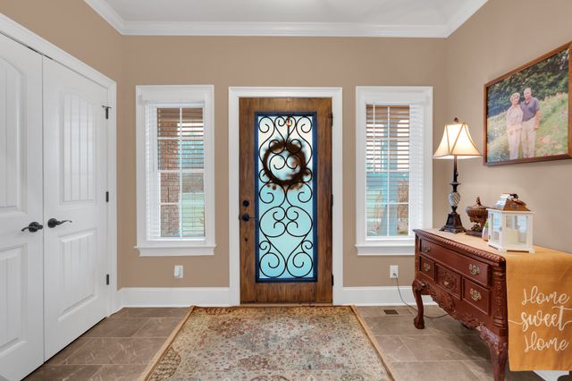 5765 Spring Creek Rd, Tullahoma, TN 37388