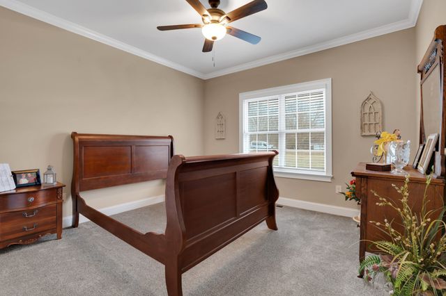 5765 Spring Creek Rd, Tullahoma, TN 37388