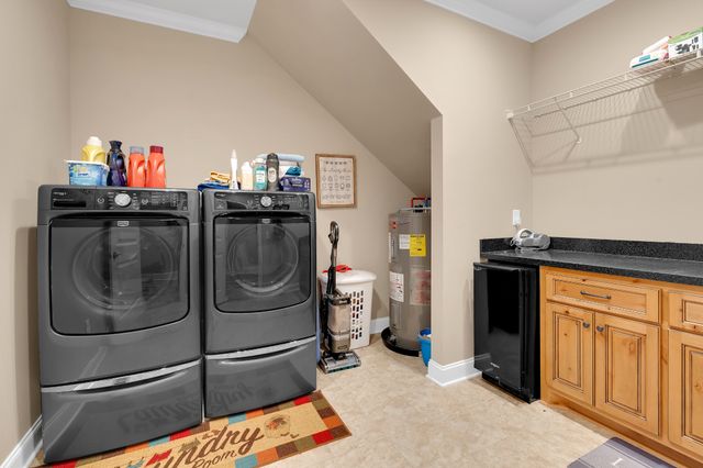 5765 Spring Creek Rd, Tullahoma, TN 37388