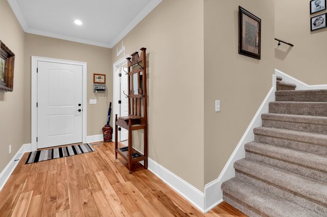 5765 Spring Creek Rd, Tullahoma, TN 37388
