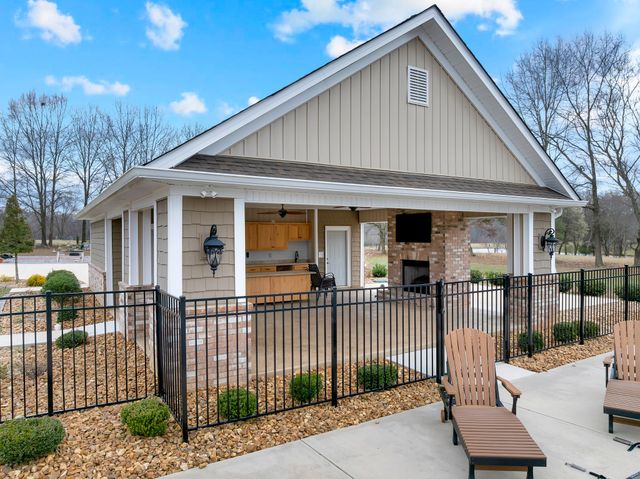 5765 Spring Creek Rd, Tullahoma, TN 37388