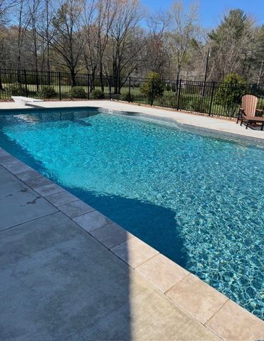 5765 Spring Creek Rd, Tullahoma, TN 37388