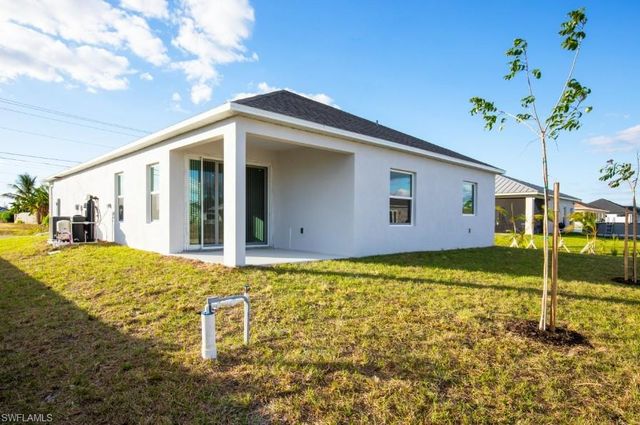 2119 NE Juanita PL, Cape Coral, FL 33909