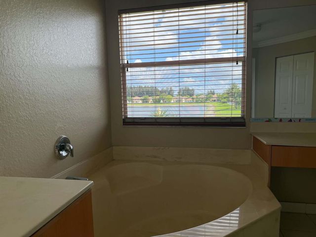 6355 Adriatic Way, West Palm Beach, FL 33413