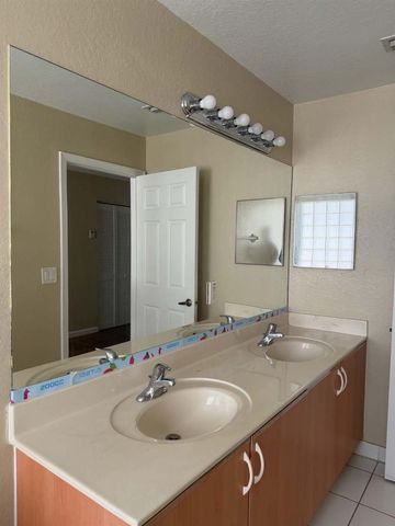 6355 Adriatic Way, West Palm Beach, FL 33413