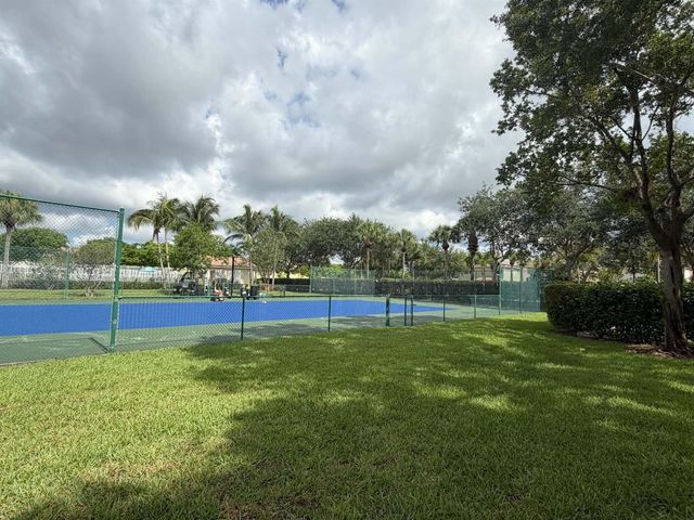 6355 Adriatic Way, West Palm Beach, FL 33413