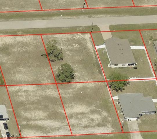 2912 NW 25th LN, Cape Coral, FL 33993