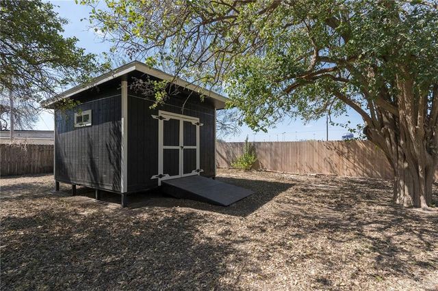 1709 Tamarack Avenue, Mcallen, TX 78501