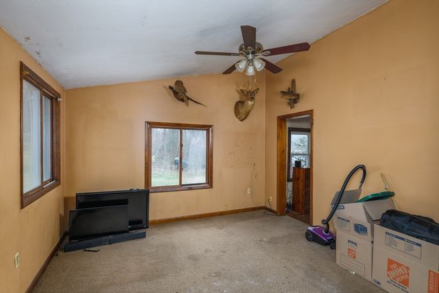 51 Reed Road, Shrewsbury, MA 01545