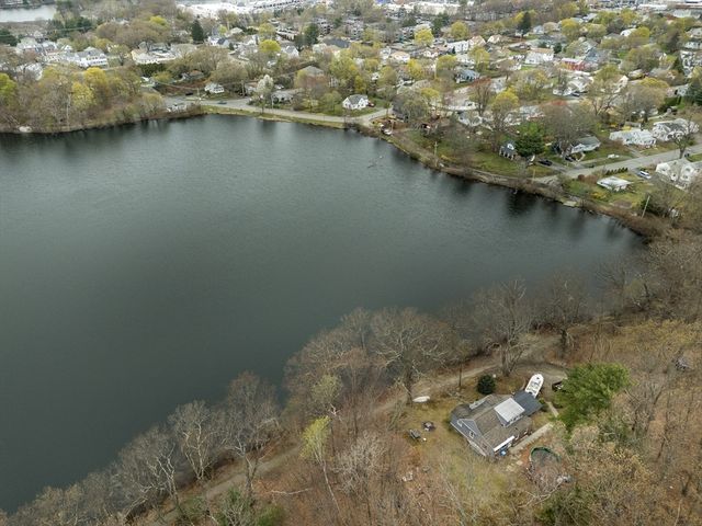 51 Reed Road, Shrewsbury, MA 01545