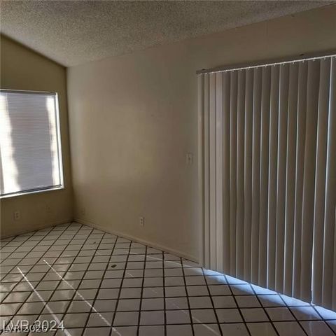 4639 Kristen Lane, Las Vegas, NV 89121
