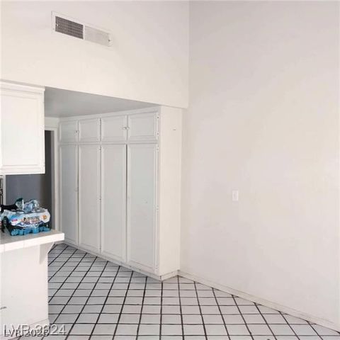 4639 Kristen Lane, Las Vegas, NV 89121
