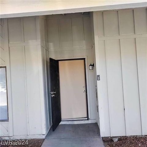 4639 Kristen Lane, Las Vegas, NV 89121