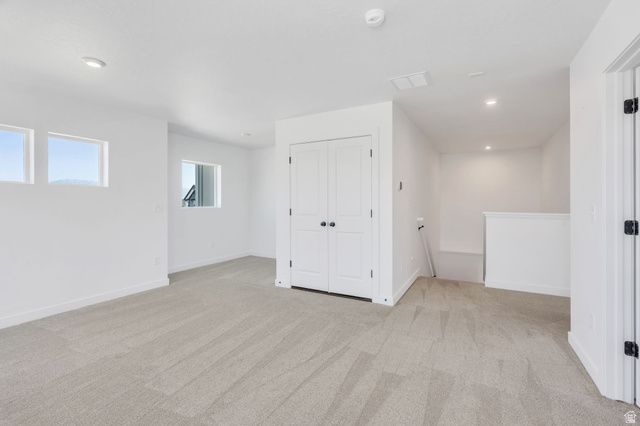 189 N WOODRUN WAY, Saratoga Springs, UT 84045