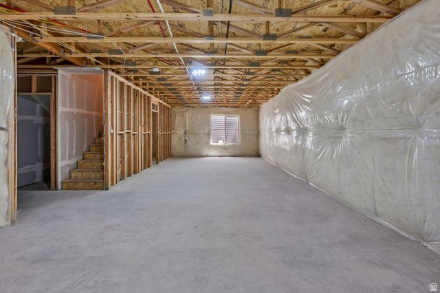 189 N WOODRUN WAY, Saratoga Springs, UT 84045