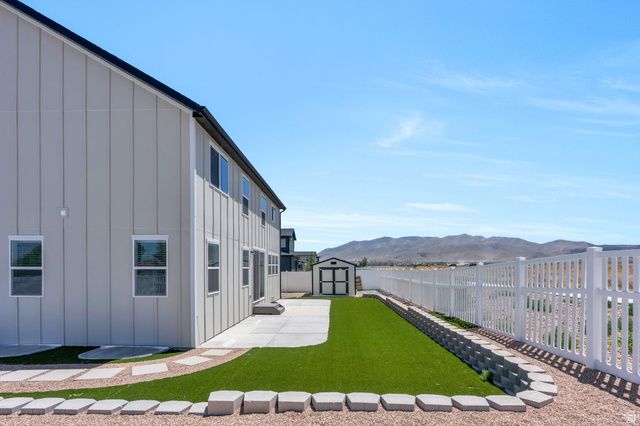 189 N WOODRUN WAY, Saratoga Springs, UT 84045