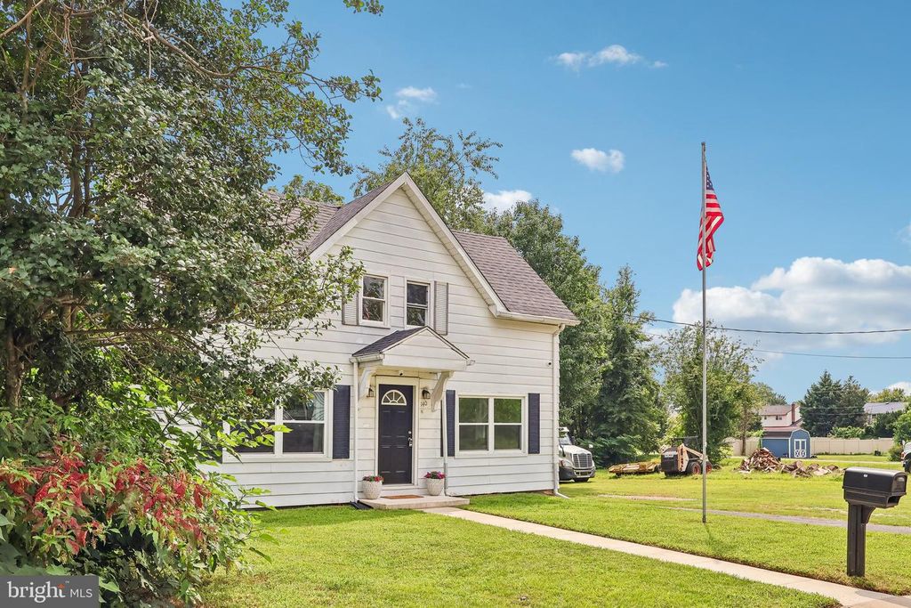 140 SWEDESBORO AVE, GIBBSTOWN, NJ 08027 — photo 4