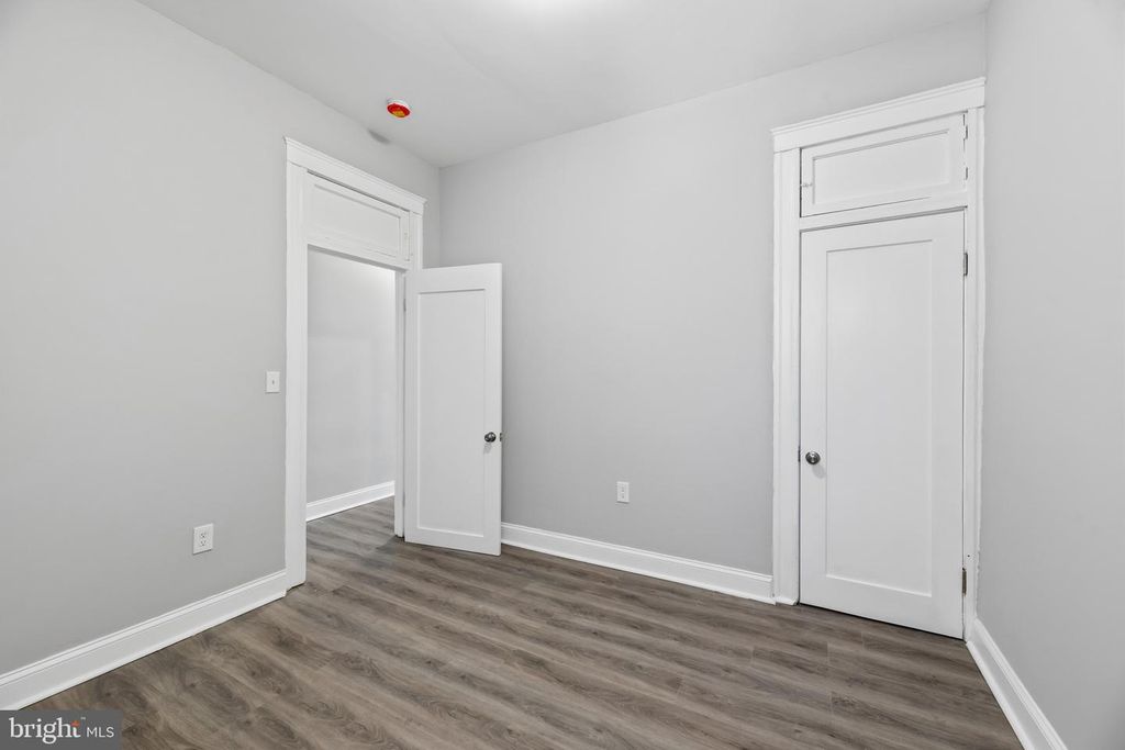 Image 13 of property listing at 1634 RUXTON AVE, Baltimore, MD 21216