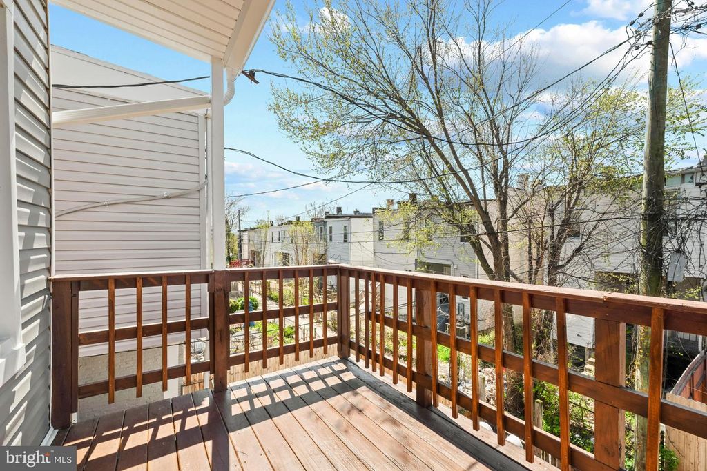Image 17 of property listing at 1634 RUXTON AVE, Baltimore, MD 21216