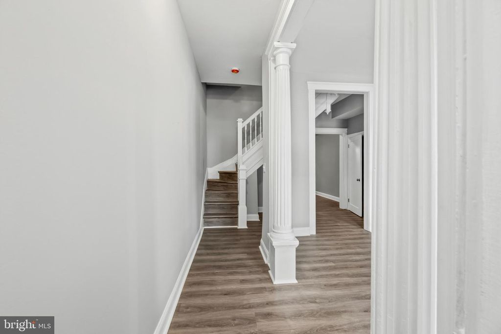 Image 3 of property listing at 1634 RUXTON AVE, Baltimore, MD 21216