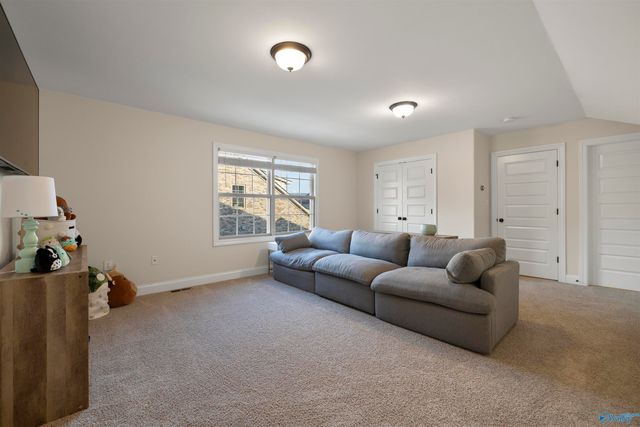 60 Summerlyn Way SE, Gurley, AL 35748