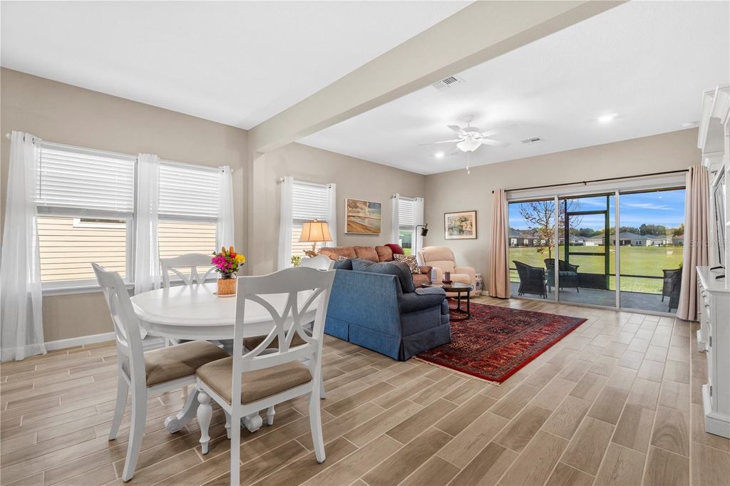 Image 14 of property listing at 7381 SW 78TH TERRACE, Ocala, FL 34481