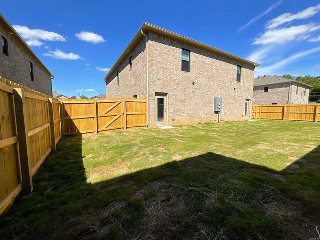 405 & 407 E Center Street, Jacksonville, AR 72076