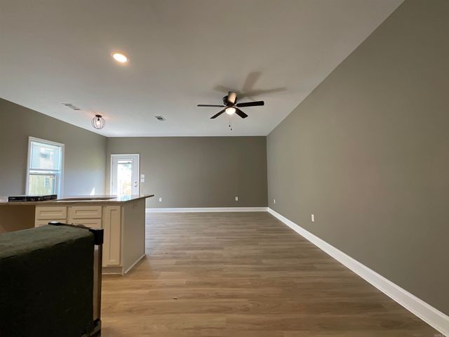 405 & 407 E Center Street, Jacksonville, AR 72076