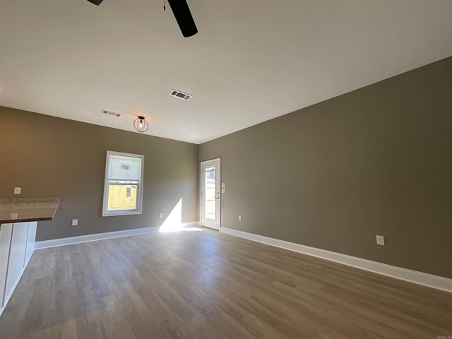 405 & 407 E Center Street, Jacksonville, AR 72076