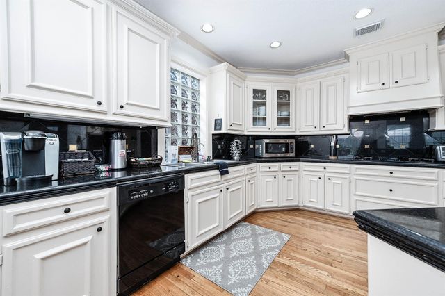 7110 Gary Street, Houston, TX 77055