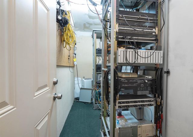 7110 Gary Street, Houston, TX 77055