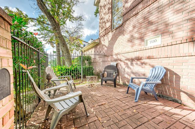 7110 Gary Street, Houston, TX 77055