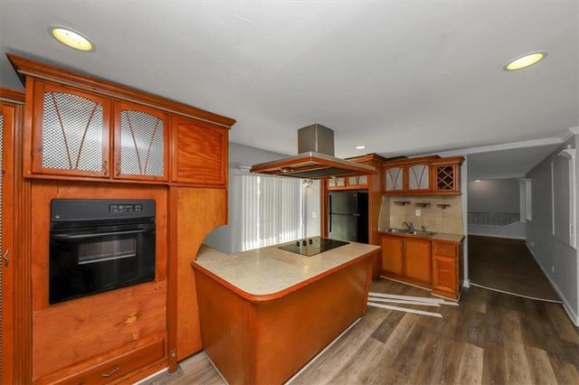 4203 HAPSBURG Court, Decatur, GA 30034