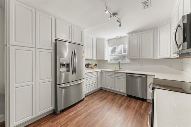4394 LAKE UNDERHILL ROAD A, Orlando, FL 32803
