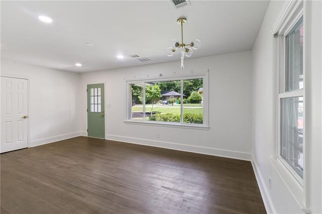 1707 Mckenzie Drive, Decatur, GA 30032