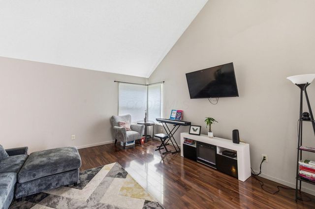 2607 NORTHWOLD Road, Columbus, OH 43231