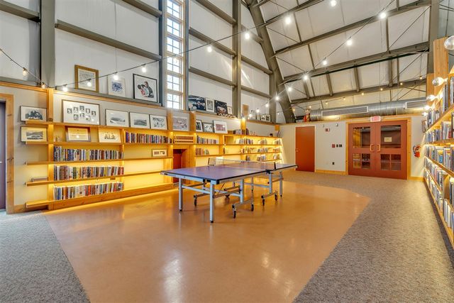 5105 Turtle Point Drive, Ann Arbor, MI 48105