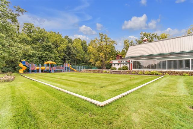 5105 Turtle Point Drive, Ann Arbor, MI 48105