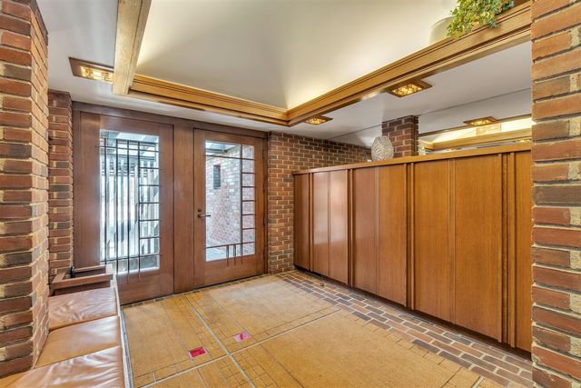 5105 Turtle Point Drive, Ann Arbor, MI 48105