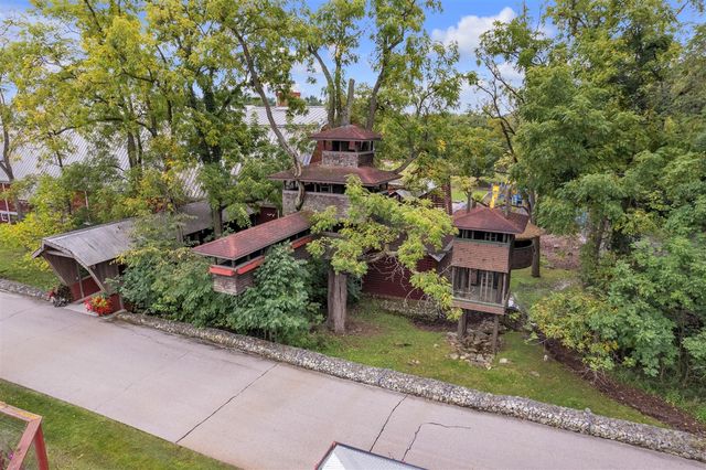 5105 Turtle Point Drive, Ann Arbor, MI 48105