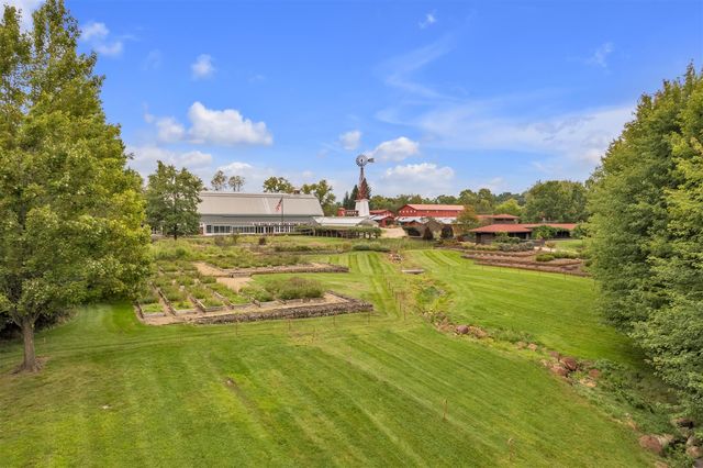 5105 Turtle Point Drive, Ann Arbor, MI 48105
