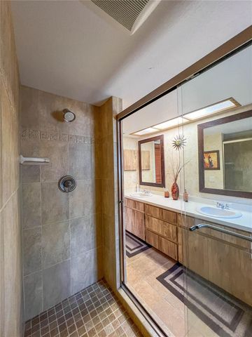 12156 98TH AVENUE, Seminole, FL 33772