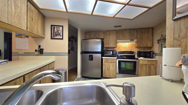 12156 98TH AVENUE, Seminole, FL 33772