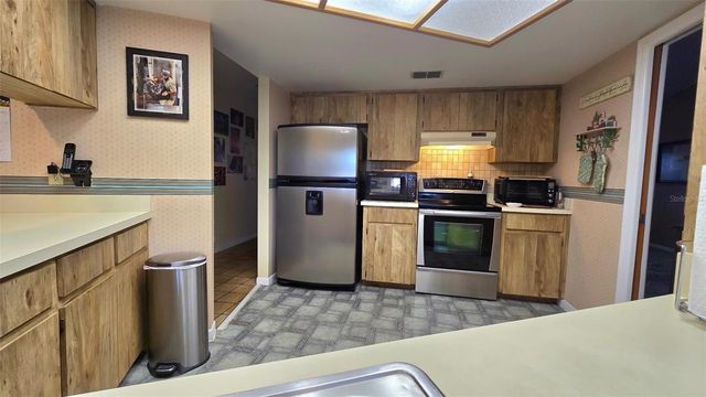 12156 98TH AVENUE, Seminole, FL 33772