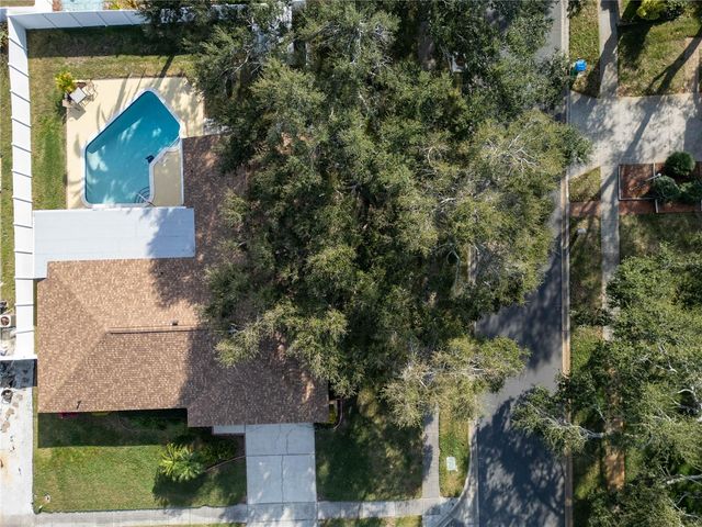 12156 98TH AVENUE, Seminole, FL 33772
